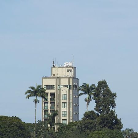 Serema Palace Hotel Lavras Zewnętrze zdjęcie